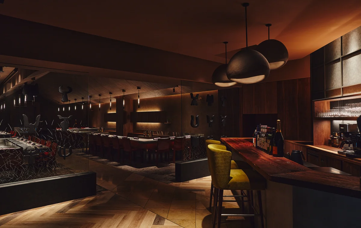 Interior view of the teppanyaki restaurant "Fukami"